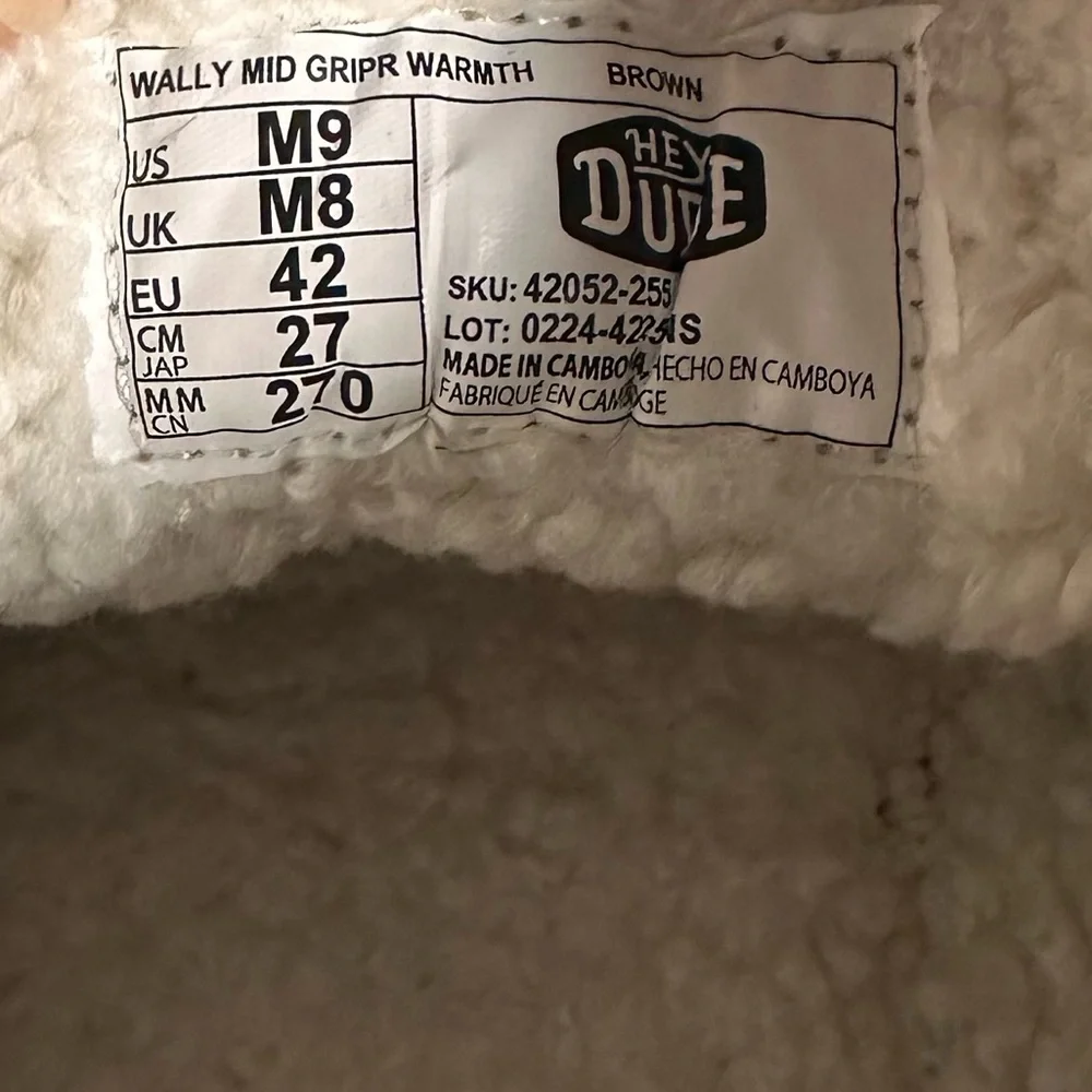 Hey Dude Brown Wally Mid Gripr Warmth Chukka Boots
